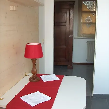 Residenza Leon D'oro 公寓 切塞纳